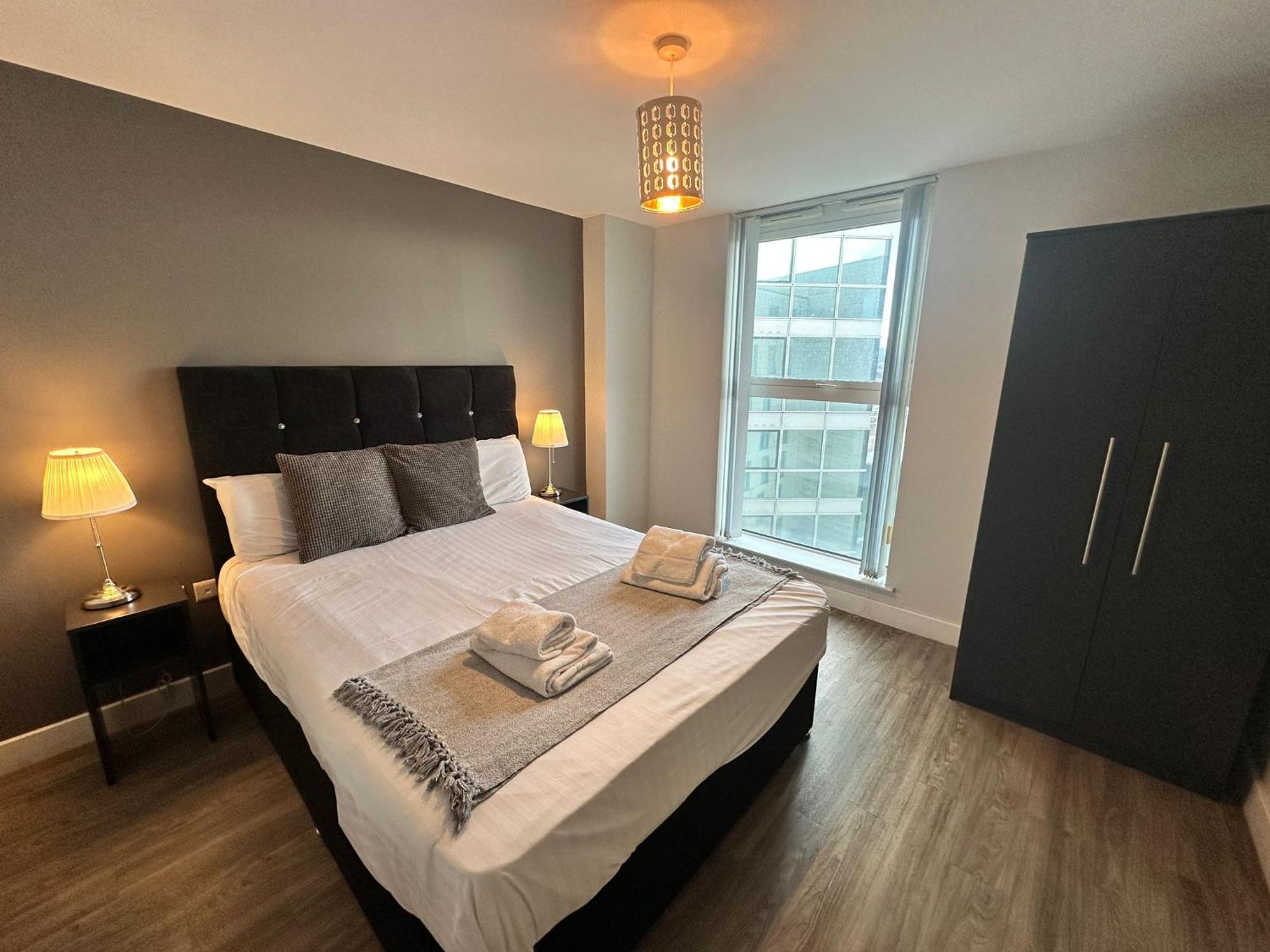 Obel Apartments By Beehosting เบลฟาสต์ ภายนอก รูปภาพ