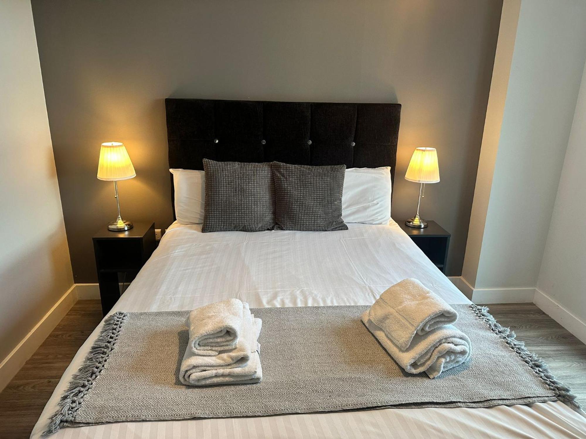 Obel Apartments By Beehosting เบลฟาสต์ ภายนอก รูปภาพ