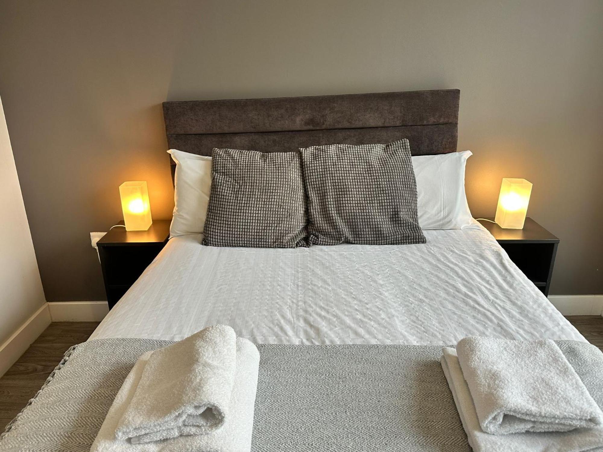 Obel Apartments By Beehosting เบลฟาสต์ ภายนอก รูปภาพ