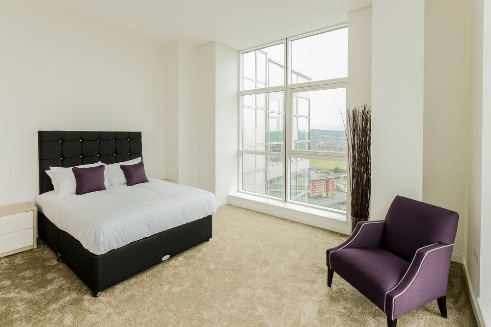 Obel Apartments By Beehosting เบลฟาสต์ ภายนอก รูปภาพ