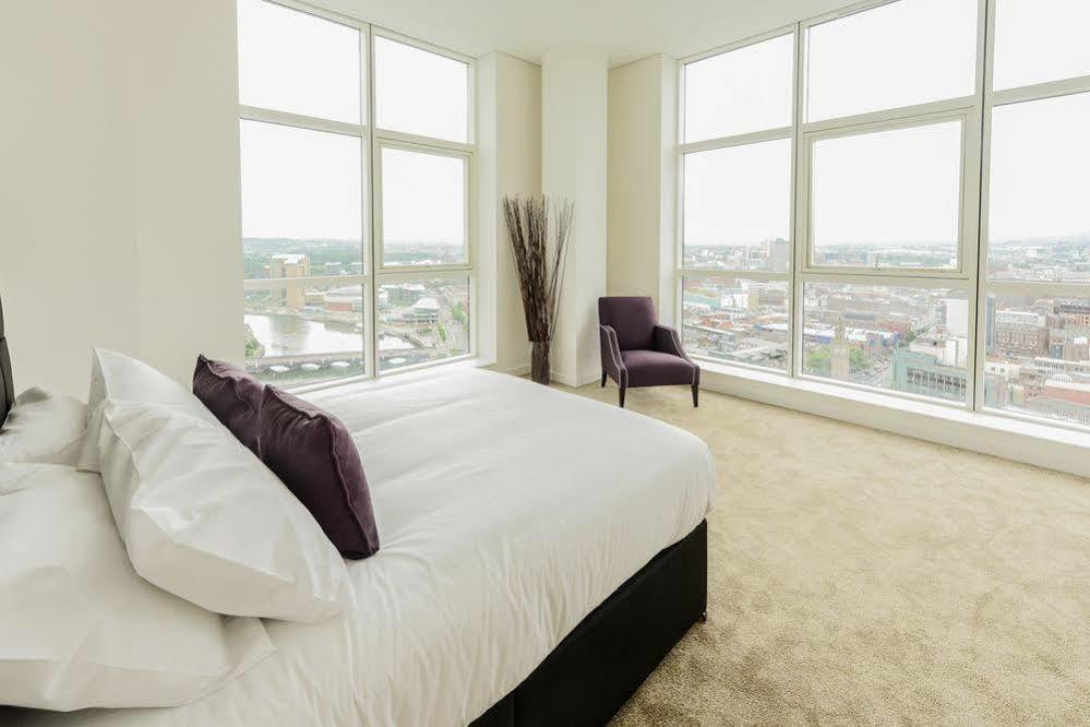 Obel Apartments By Beehosting เบลฟาสต์ ภายนอก รูปภาพ